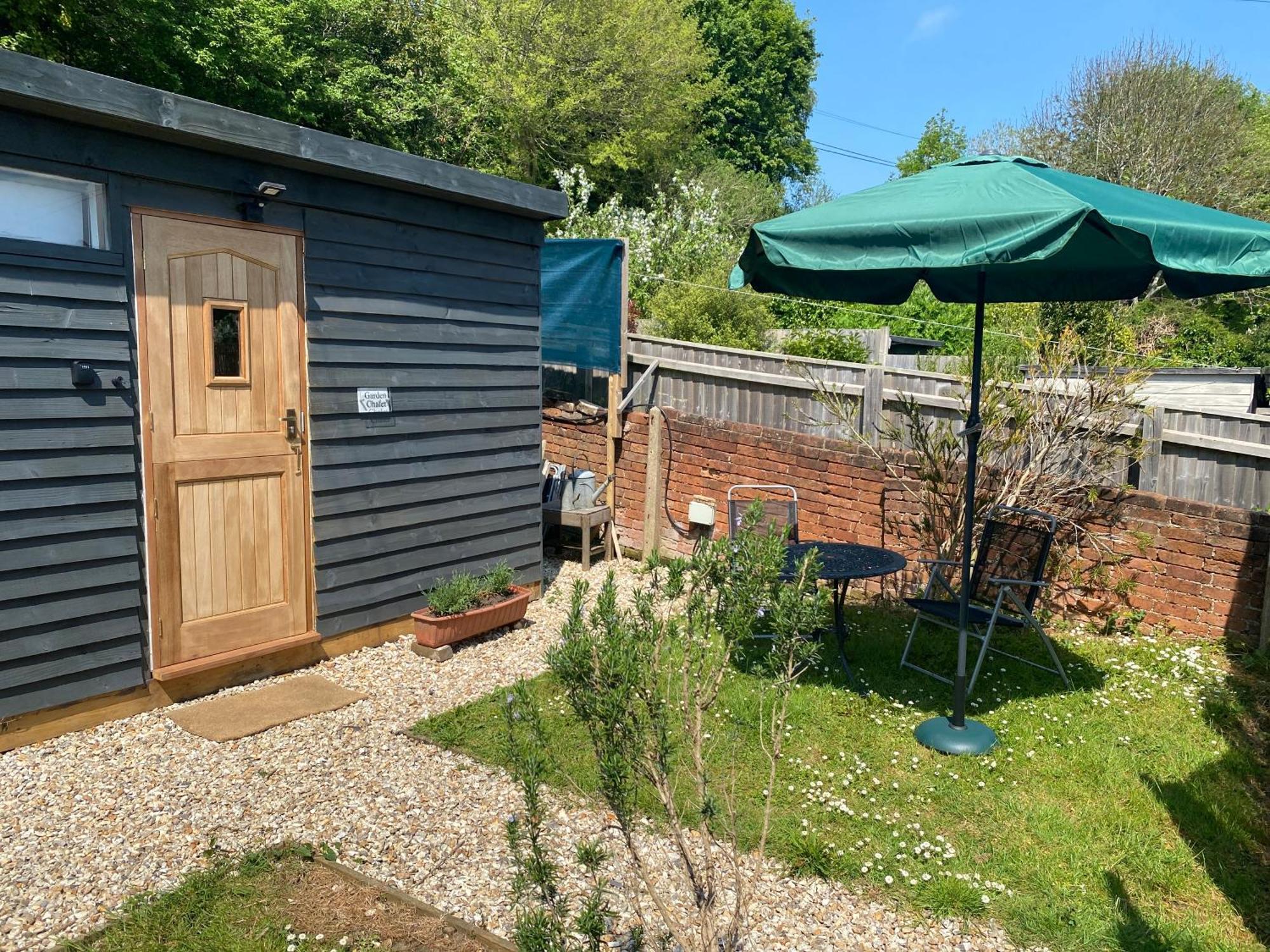 Bridport Garden Suite Εξωτερικό φωτογραφία